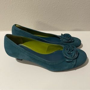 Brand new Antonio Melani green women’s shoes with glove grip